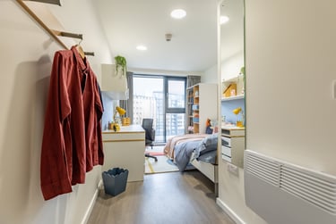 Premium En Suite at Bridge House, 180 Old Dumbarton Road, City Centre, Glasgow, G38QB - Image 3